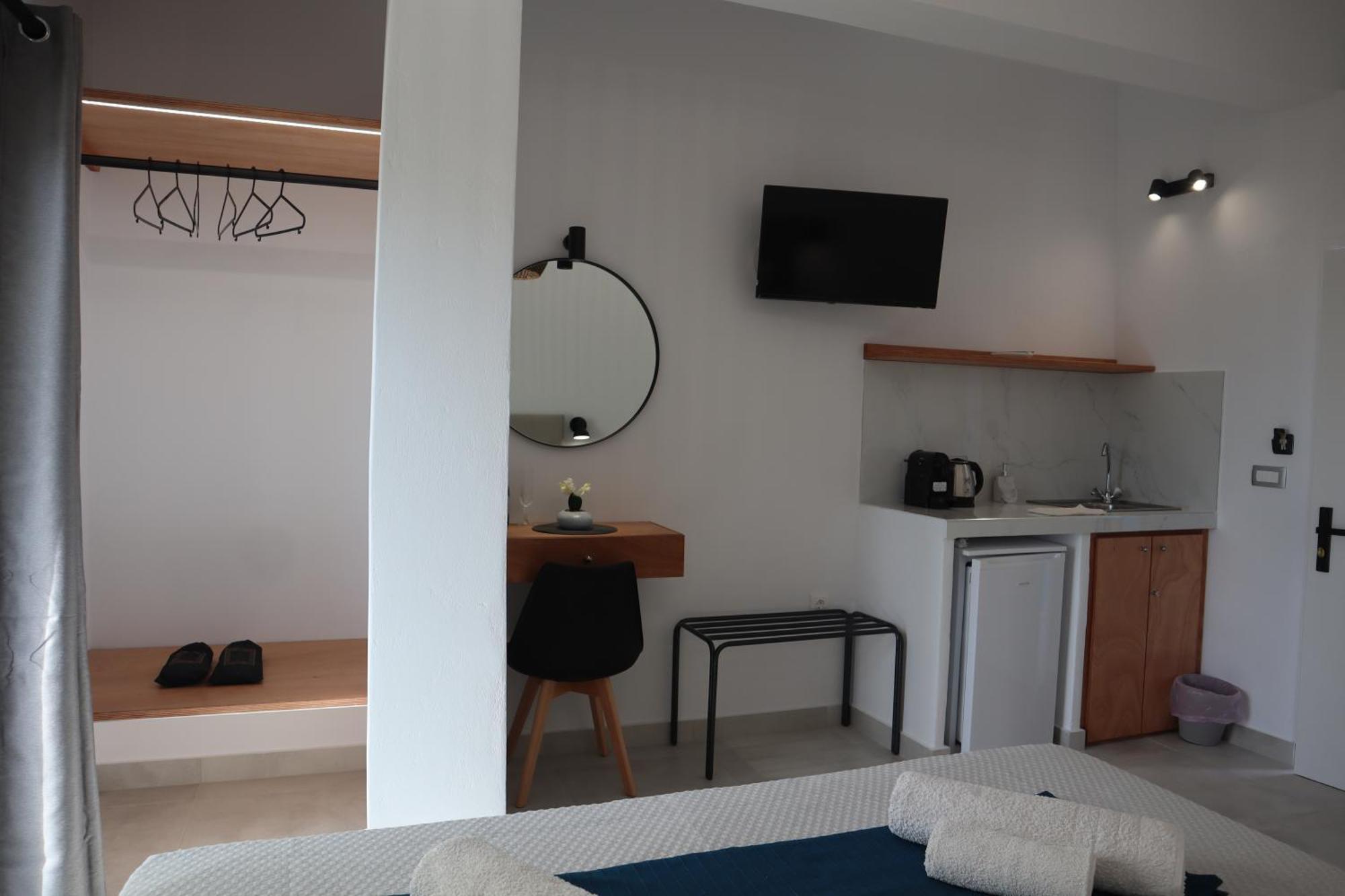Pension St.George Rooms & Studios Perivolos  Exterior foto
