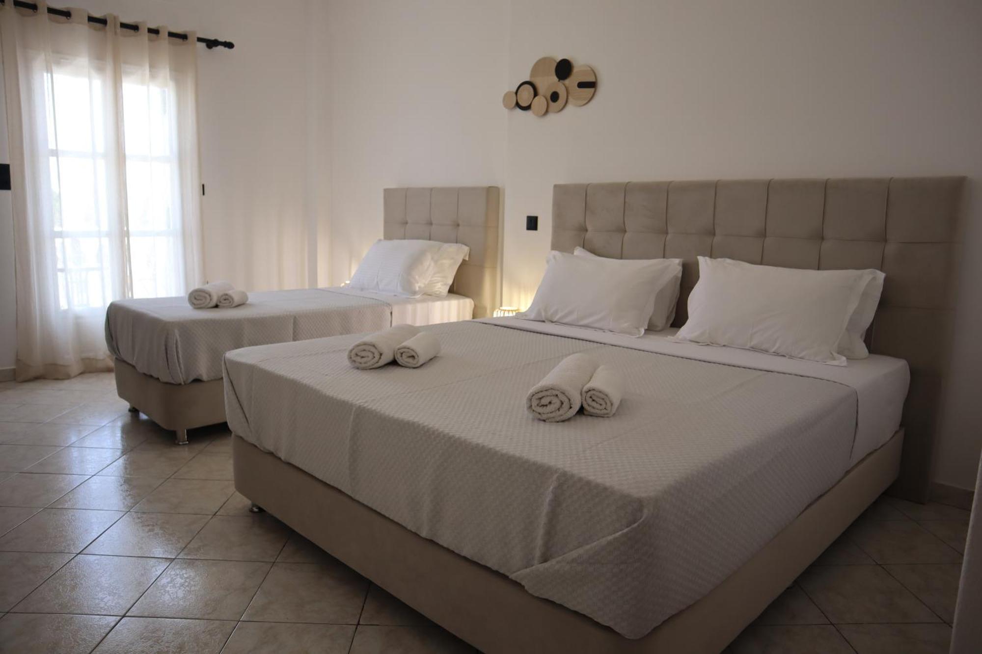 Pension St.George Rooms & Studios Perivolos  Exterior foto