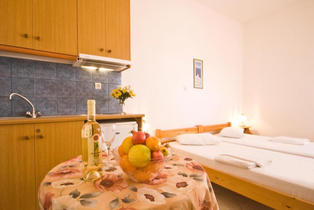 Pension St.George Rooms & Studios Perivolos  Cameră foto